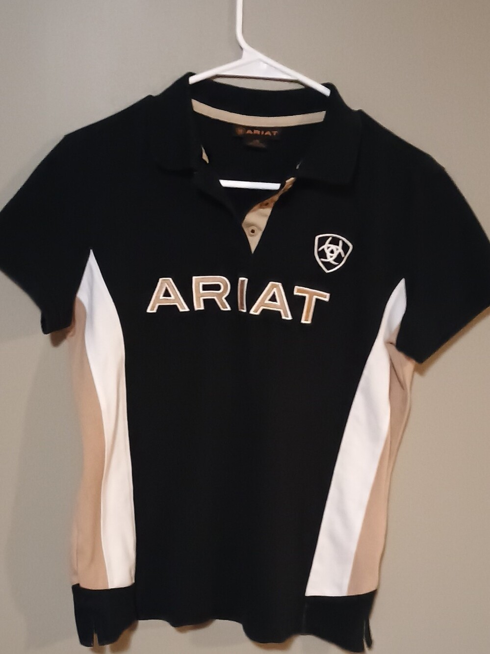 Ariat Girl's Logo Performance Polo Shirt - Black & Tan